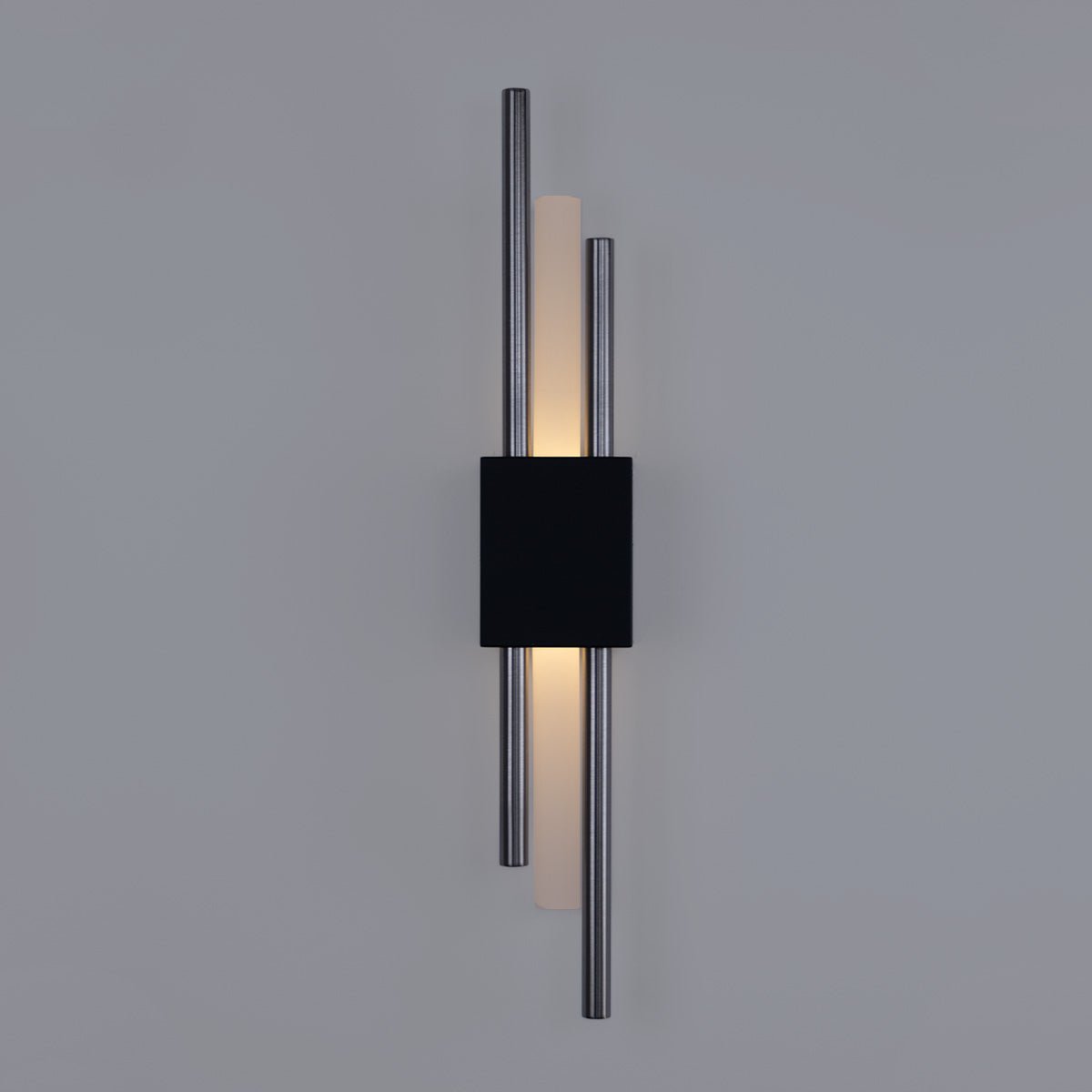 Glitch Wall Light • Black & Silver • Battery • 2 Pack - Haus of Interiors