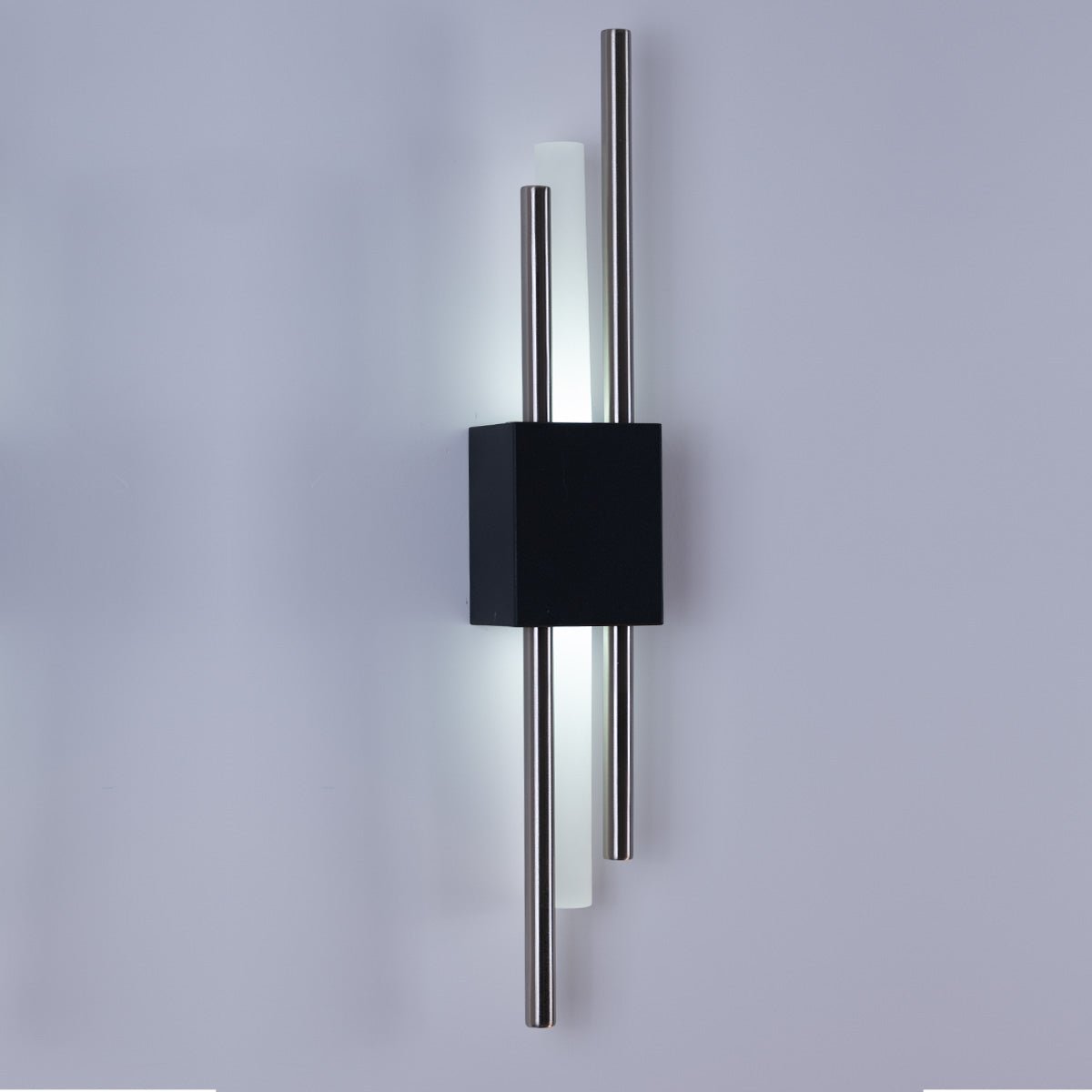 Glitch Wall Light • Black & Silver • Battery • 2 Pack - Haus of Interiors